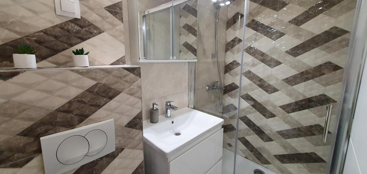 Seahorse Luxury Apartment With Pool And Sea View Novalja Extérieur photo