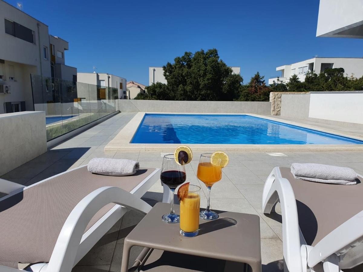 Seahorse Luxury Apartment With Pool And Sea View Novalja Extérieur photo